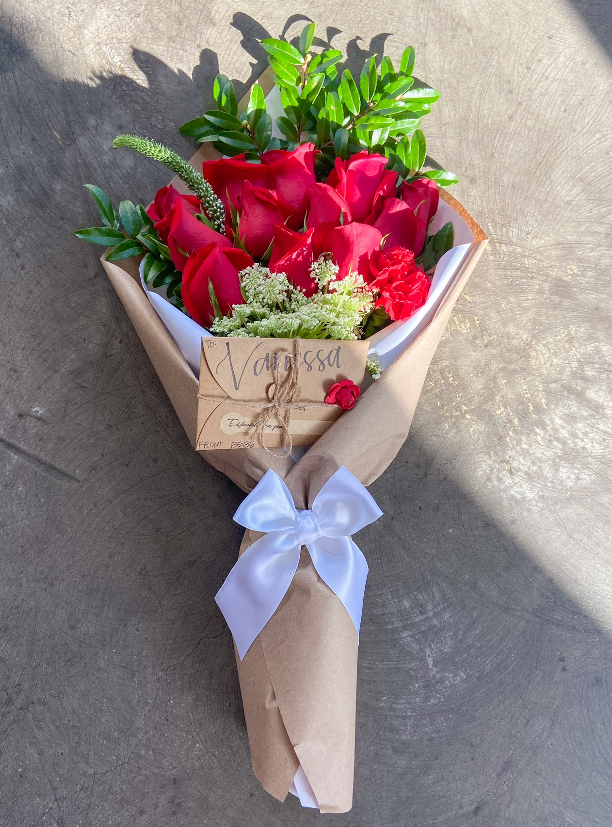 Kraft Dozen Bouquet