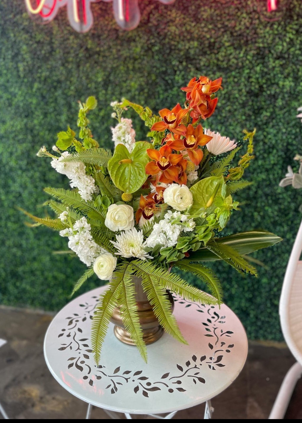 Tropical vase