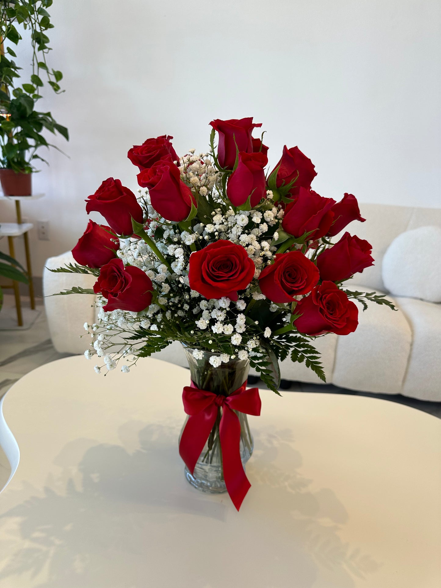 2 Dozen Classic Rose Vase