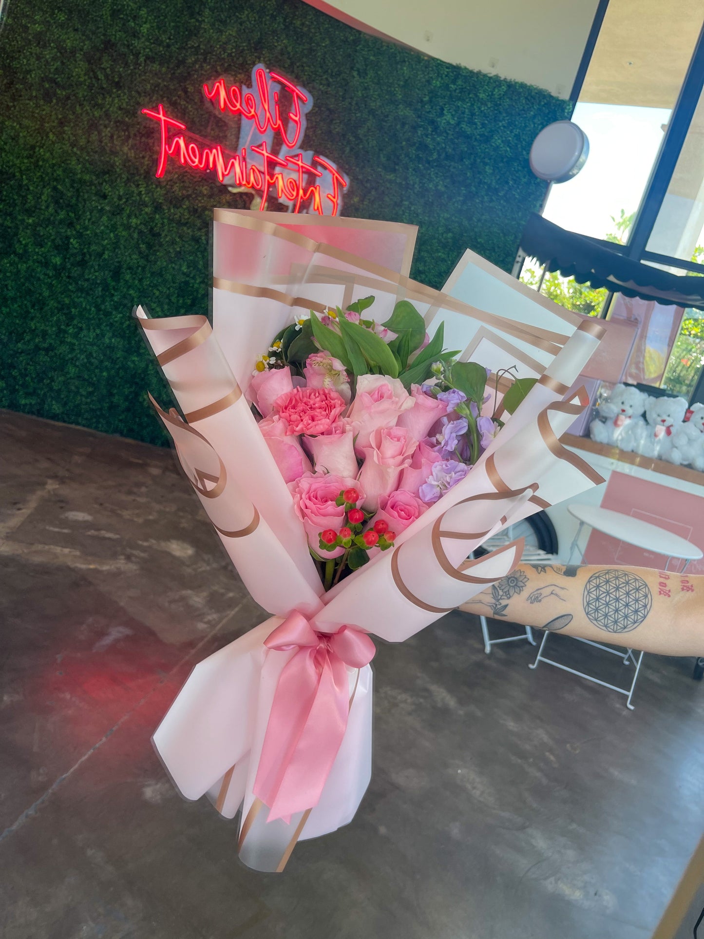 V-Day Korean Dozen with fillers Bouquet