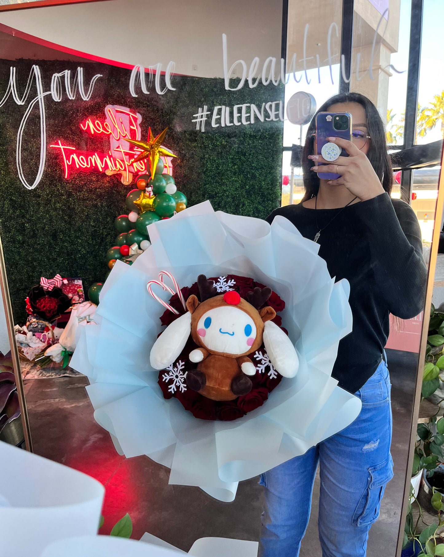 Cinnamonroll Christmas Plush Bouquet