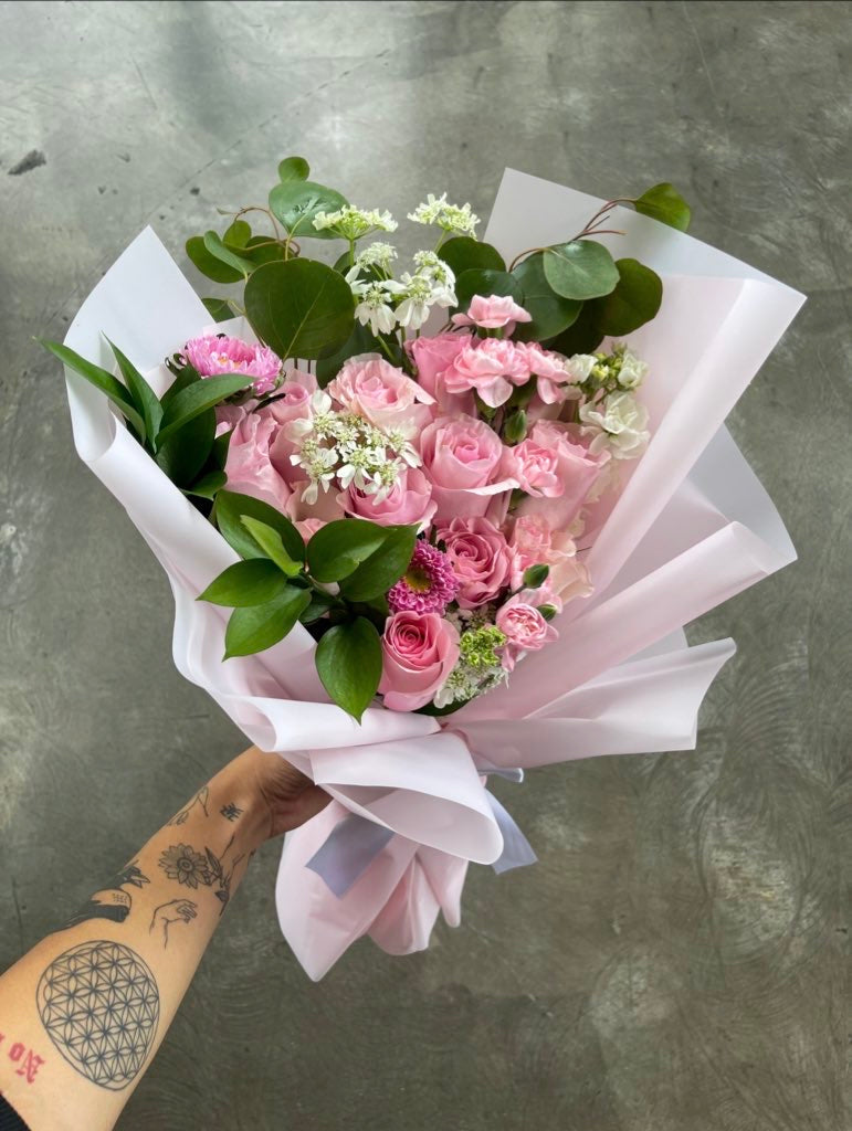 V-Day Korean Dozen with fillers Bouquet