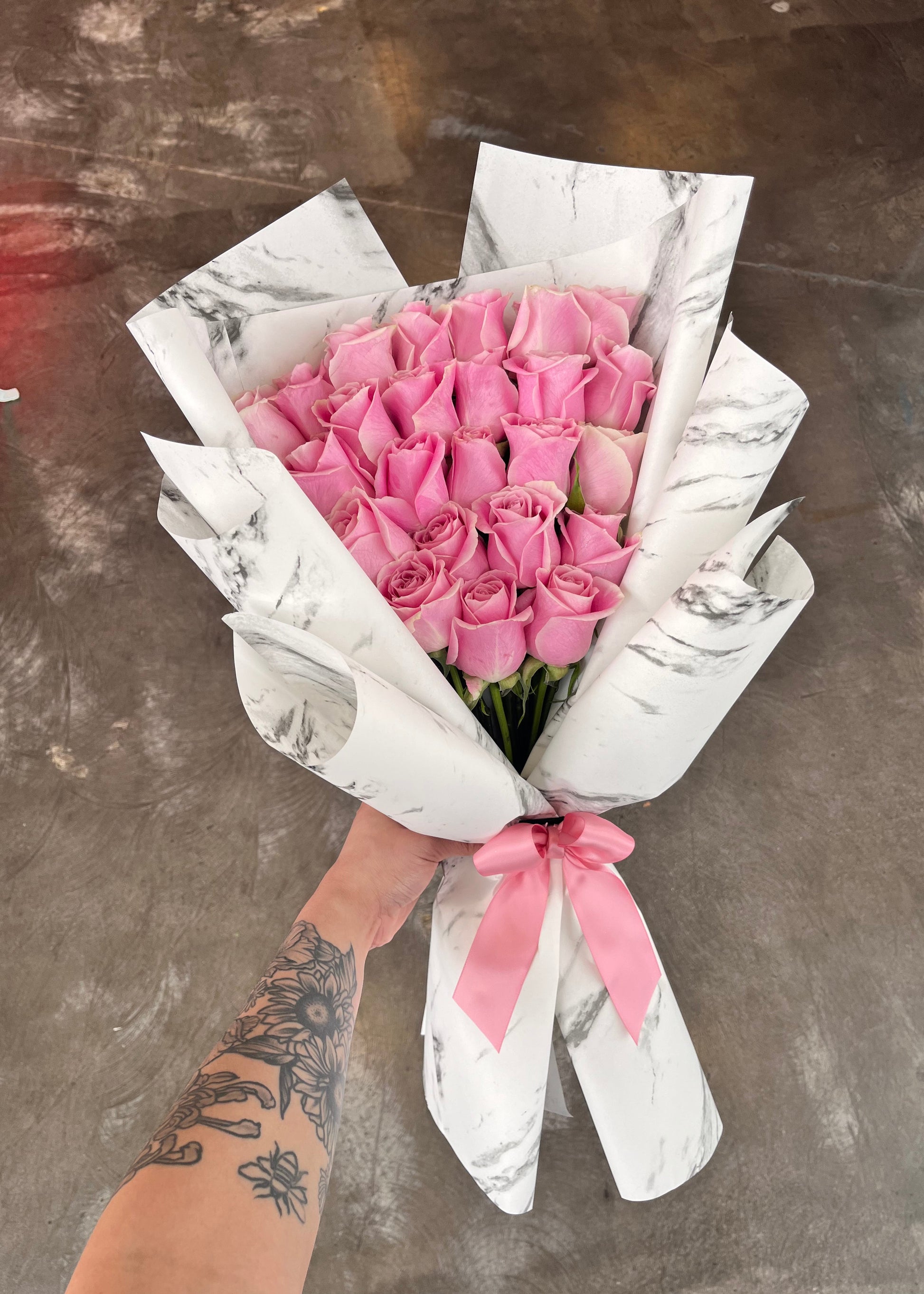 Marble Dozen Bouquet