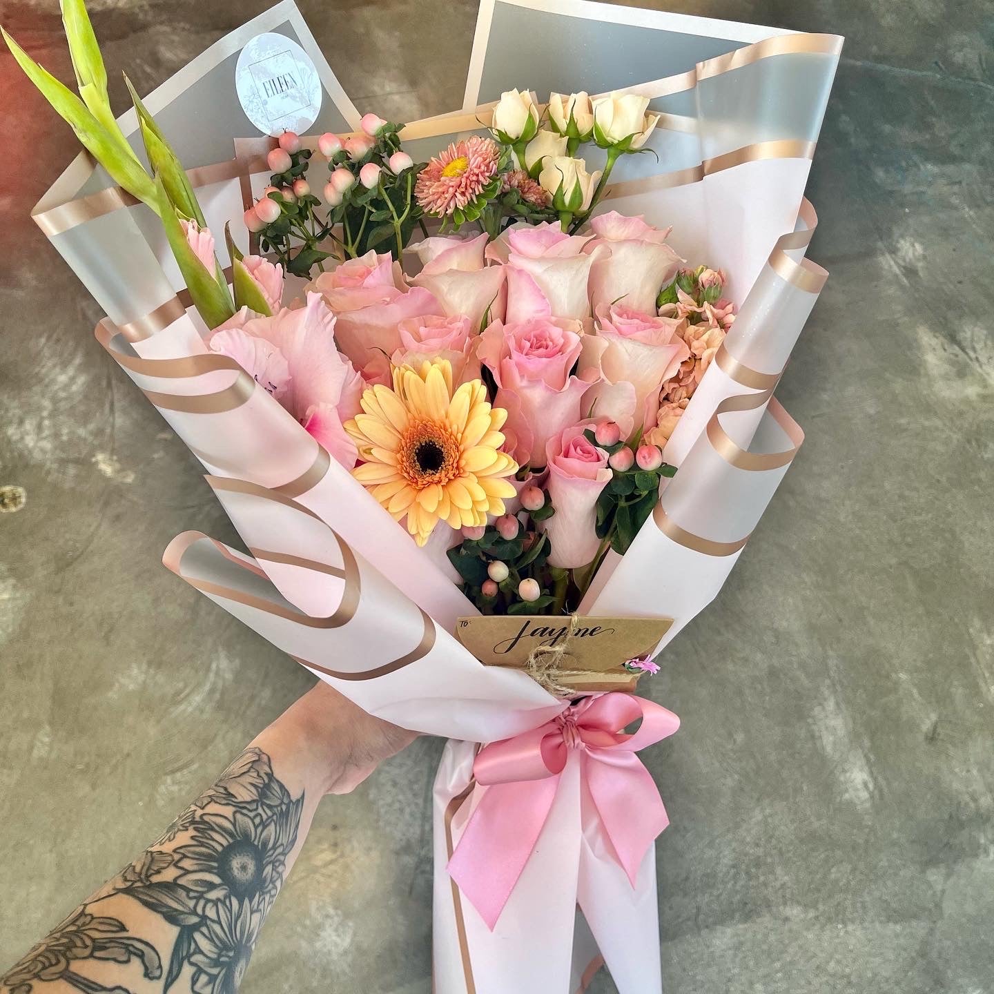 V-Day Korean Dozen with fillers Bouquet